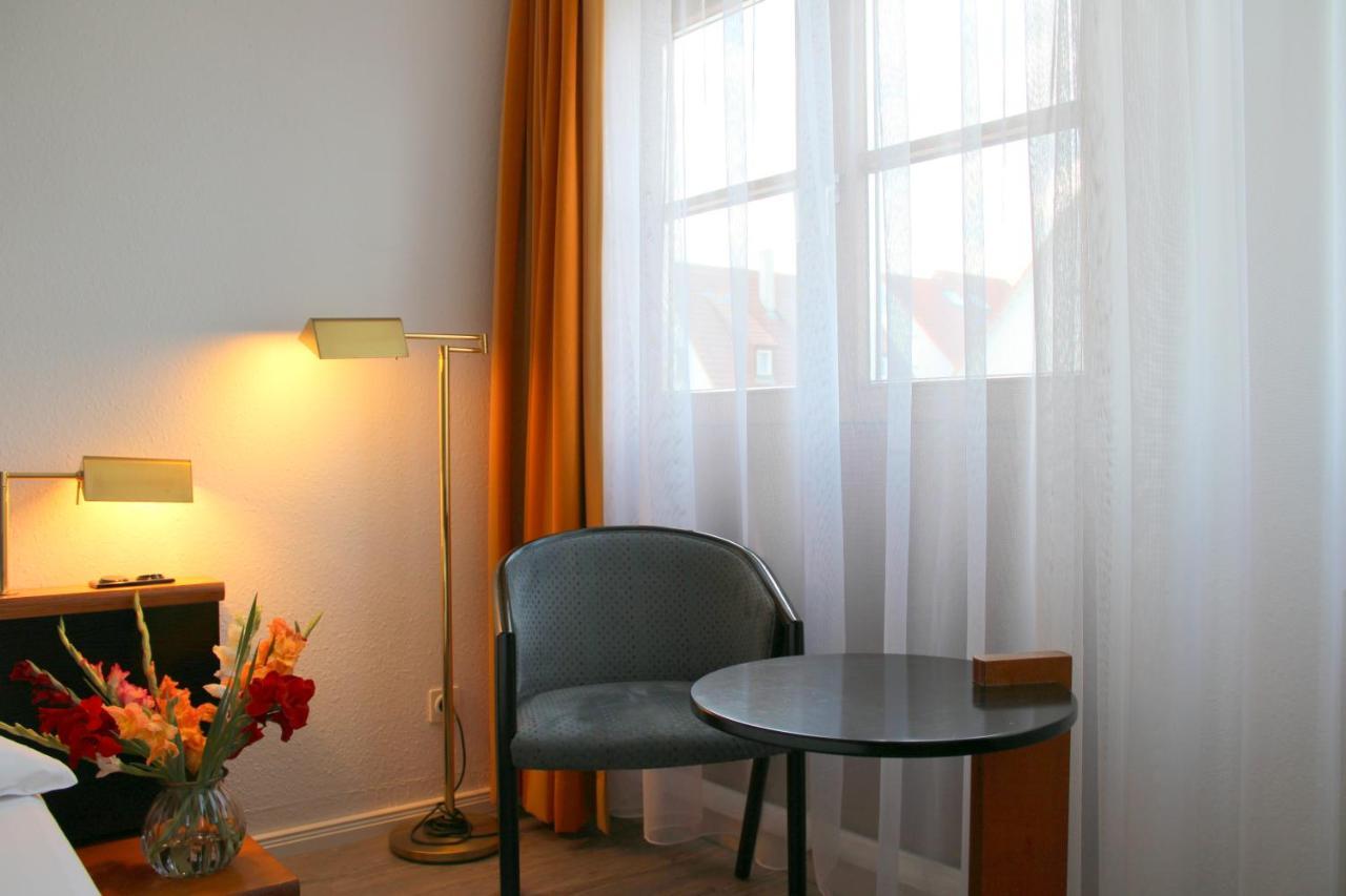 Hotel Lamm Nufringen ภายนอก รูปภาพ