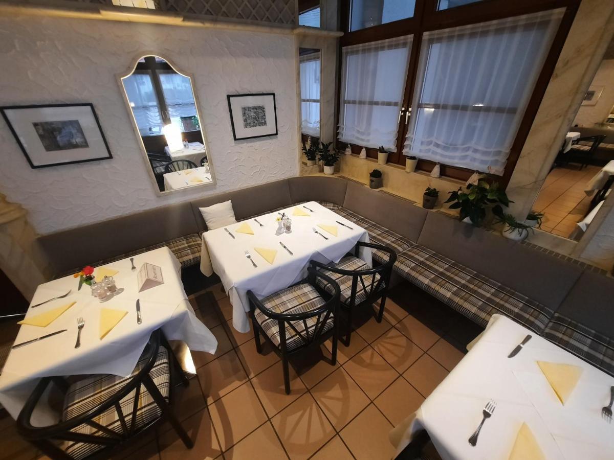 Hotel Lamm Nufringen ภายนอก รูปภาพ